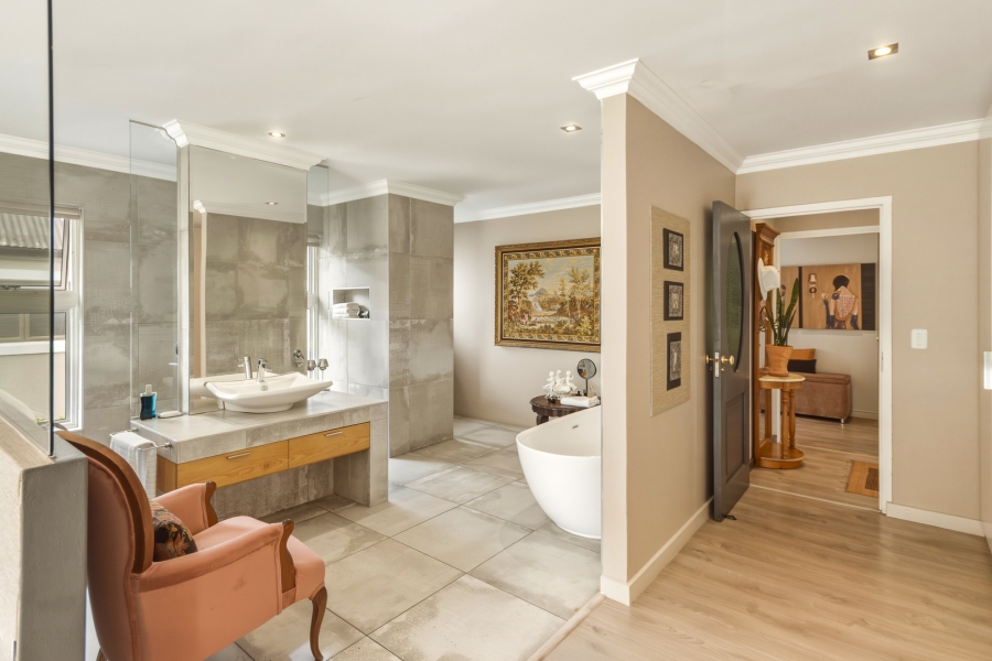 4 Bedroom Property for Sale in Greenways Golf Estate Western Cape